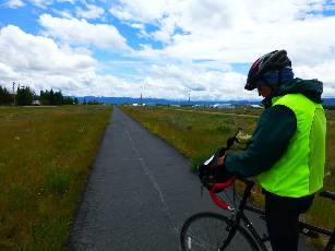 wjackson-bike-loop-2014-day5-2  Matt on rail trail.jpg (228255 bytes)